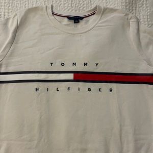 Tommy Hilfiger Logo Sweatshirt